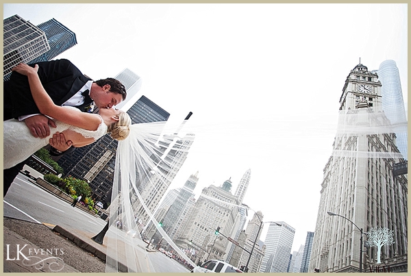 LK-Events-Chicago-Adler-Wedding-Vrai-Photography_2010
